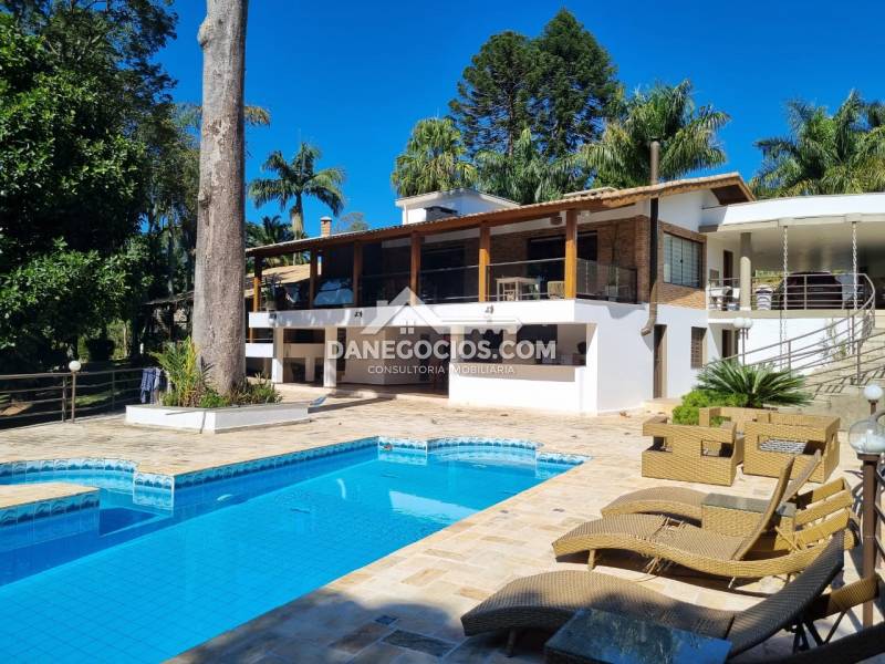 Casa em Condomínio aluguel Ria abaixo - Referência Lo06