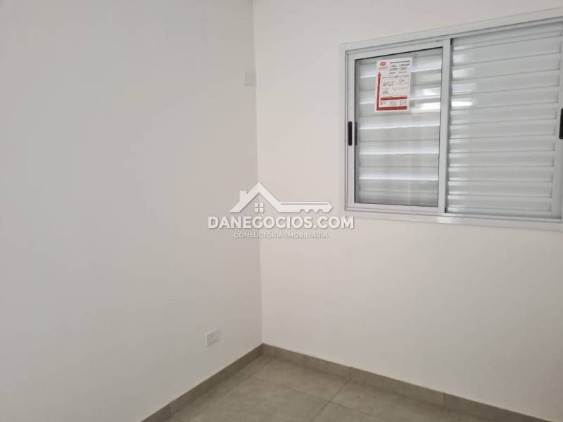 Casa à venda na Rua QuatroVem ViverCanjica (Terra Preta) - 204652-6.jpg