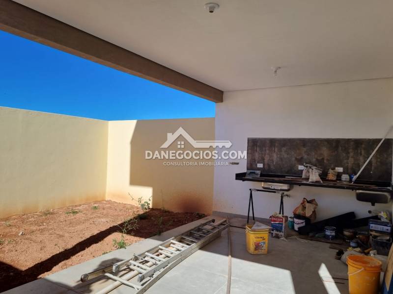Casa à venda na Rua QuatroVem ViverCanjica (Terra Preta) - 204652-7.jpg