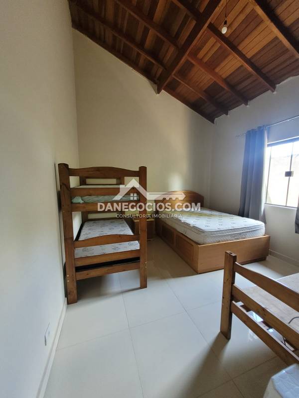Casa à venda na Alameda Recanto do Pica-PauRancho Grande - 999-112546-7.jpg