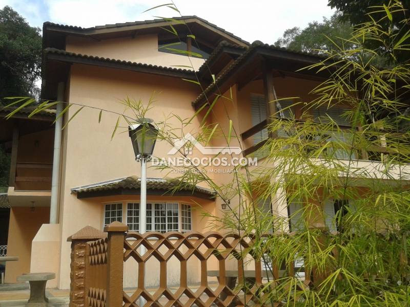 Casa em Condomínio à venda na Avenida Doutor Arthur Andrade FilhoCaraguatá - 999-151953-11.jpg