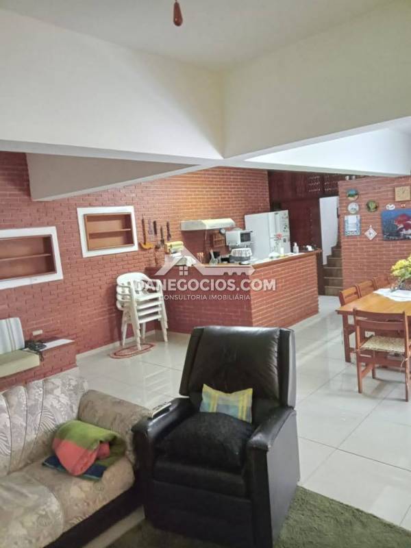 Casa à venda na Avenida São PauloRoseira - 999-160808-3.jpg