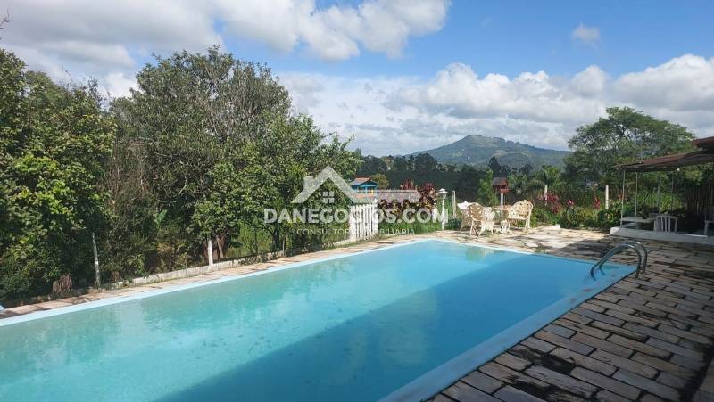 Casa em Condomínio venda Rio Acima - Referência Ca26
