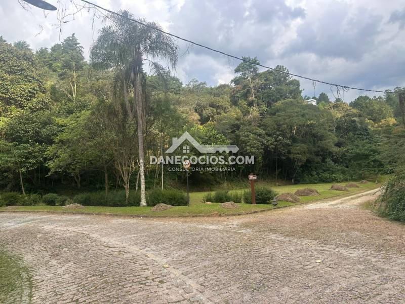 Terreno em Condomínio venda Rio Abaixo - Referência T15