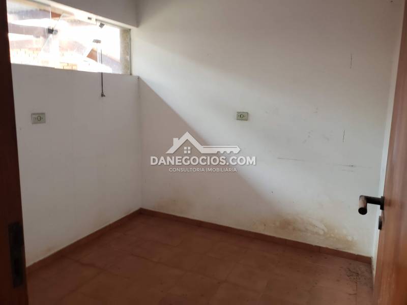 Casa em Condomínio à venda na Rua SibipirunaSanta Inês - 999-104531-1.jpg