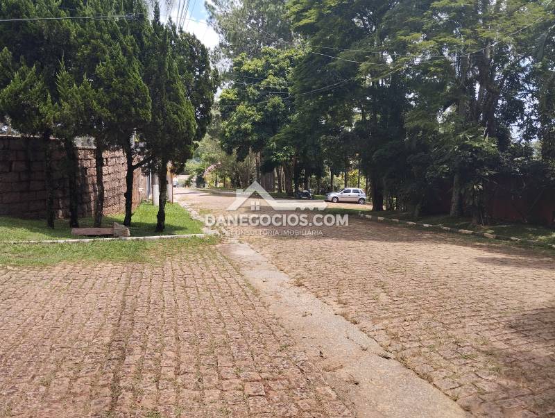 Casa em Condomínio à venda na Rua SibipirunaSanta Inês - 999-130035-7.jpg