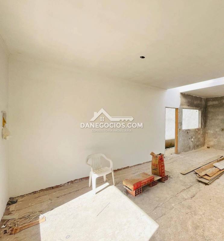 Casa à venda na Avenida BrasilJd TerrcasaJundiaizinho (Terra Preta) - 165515-5.jpg