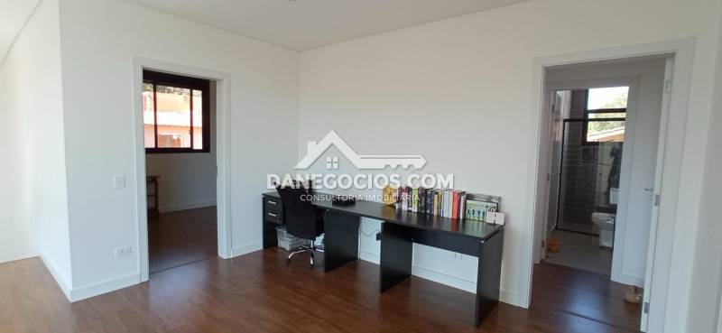 Casa em Condomínio à venda na Alameda das SibipirunasSão Vicente - 999-094736-7.jpg