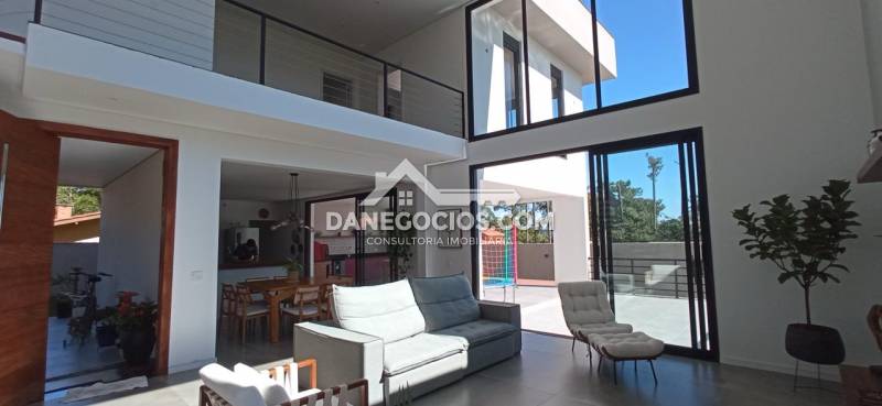 Casa em Condomínio à venda na Alameda das SibipirunasSão Vicente - 999-094736-8.jpg